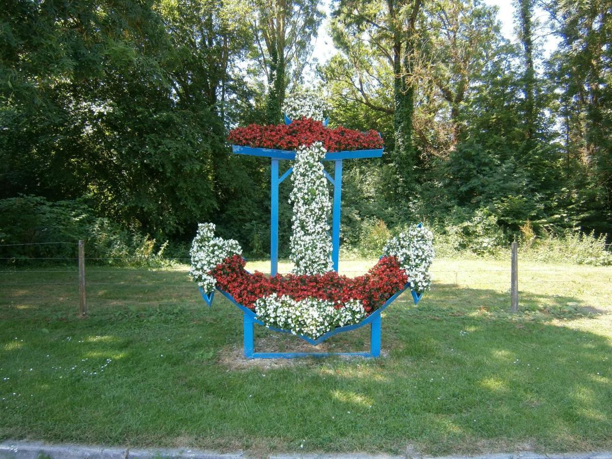 Bed and Breakfast Aux Sources De L'Ancre Miraumont Екстер'єр фото